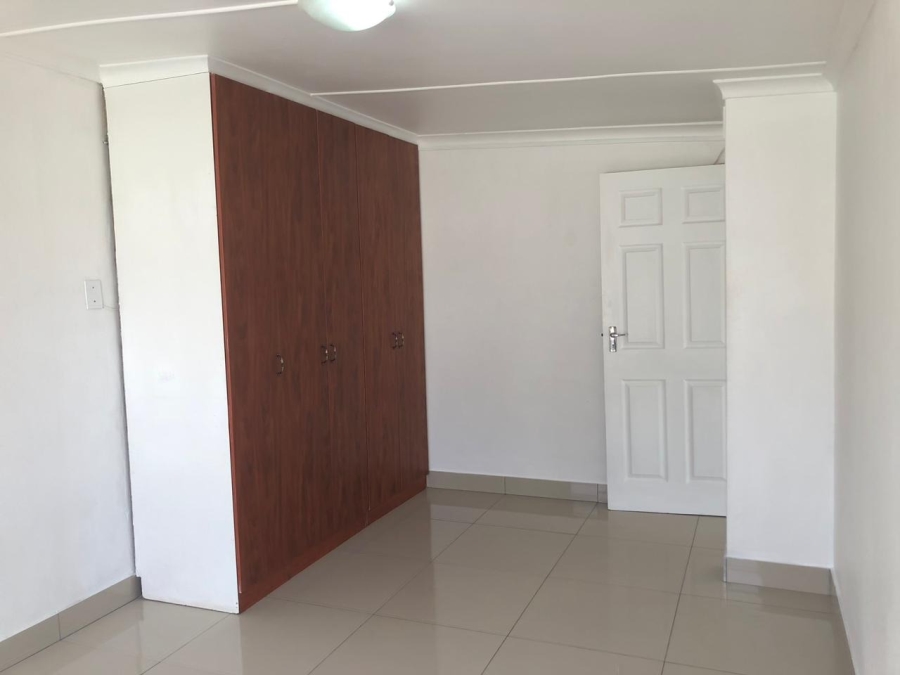 To Let 1 Bedroom Property for Rent in Kleinmond Western Cape